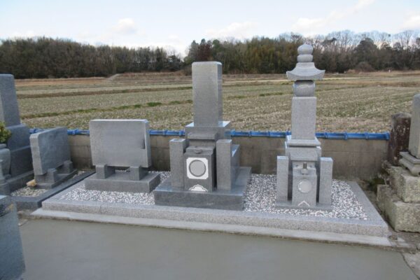 小野市M様　五輪塔の新規建立、巻石のリフォーム