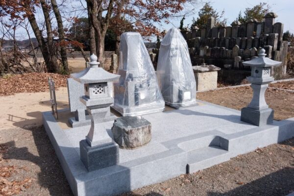 加西市T様　石張り、お墓リフォーム