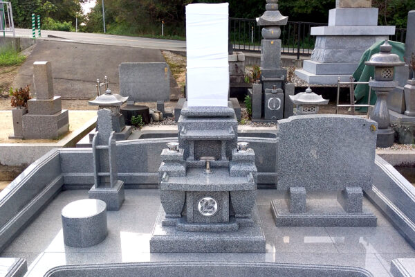 お墓の建立